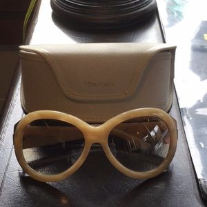 😎 Authentic Tom Ford Sunglasses